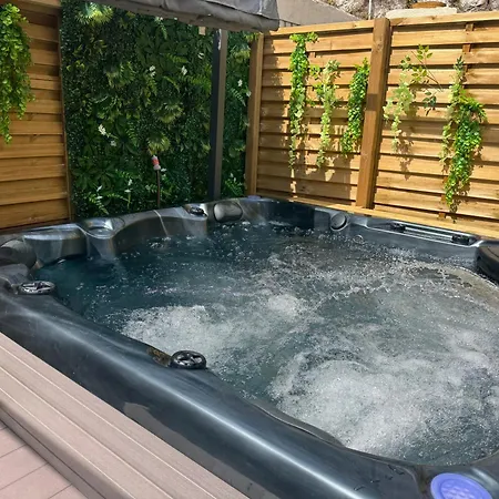 La Maison De Giulia Lejlighedshotel *
